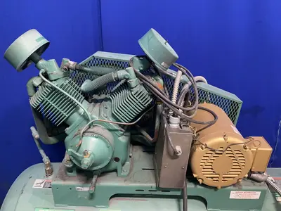 Used CHAMPION HR1012 Tank Mounted Air Compressors Ohio US | HGR 24 #1290306