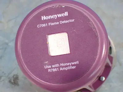 Used HONEYWELL C7061A1046 Sensors Ohio US | HGR 24 #1300052
