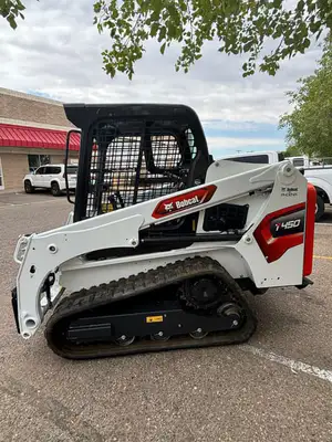 USED 2016 Bobcat T450