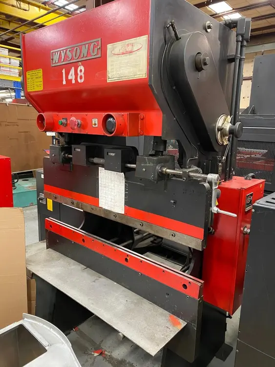 Used WYSONG H-2052 Press Brakes Illinois US | Aucto #1306971