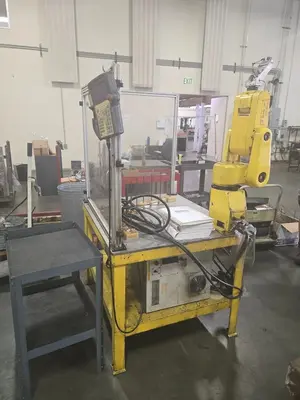 USED FANUC LR MATE 100I