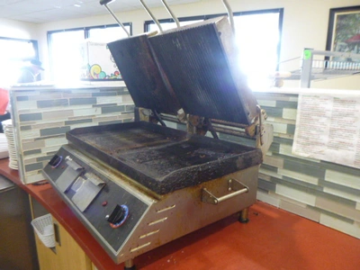 Star Pro-Max Panini Grill