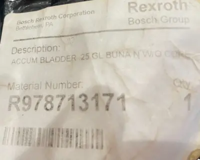 NEW BOSCH REXROTH R978713171 ACCUM BLADDER .25 GALLON