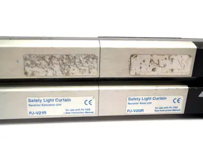 USED KEYENCE LIGHT CURTAIN