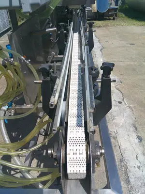 SPC9322  Filler Cask Brewing Systems inline can filler seamer model ACS V4.1, 5 filling heads, 1 seaming head(s)