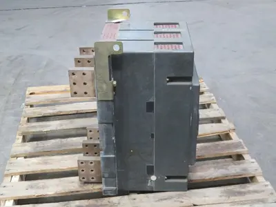 Used FUJI SE3203PF Circuit Breakers Texas US | Aucto #1308448