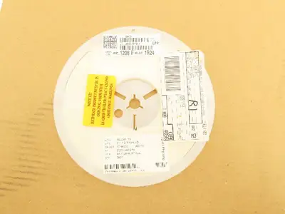 Yageo RC1206FR-071R24L Chip Resistor Tape And Reel 1.24 Ohms ± 1% 5000 Pcs