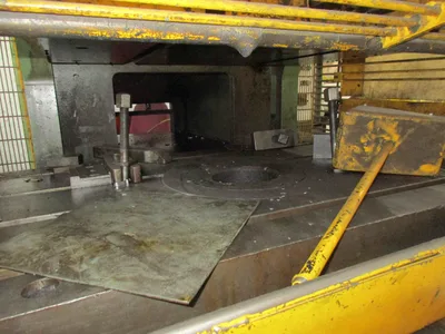 Erfurt 250ton C frame