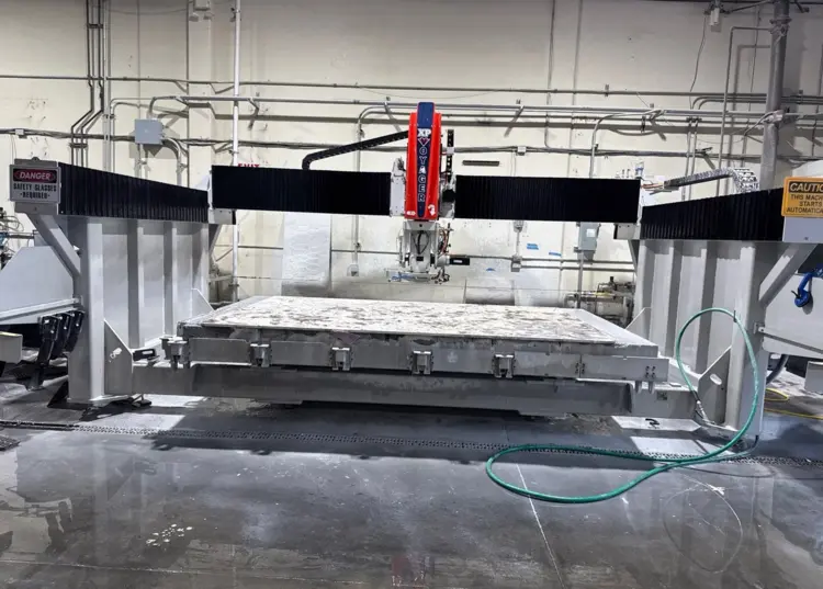 Used 2023 PARK INDUSTRIES Voyager XP -Low Hours!! Bridge Saws Michigan US | STONE EQUIPMENT WAREHOUSE 5 #167303