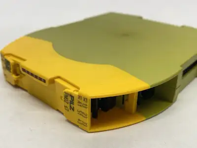 USED PILZ 4N/O 1N/C SIGMA CONTACT SAFETY RELAY MODULE 750107