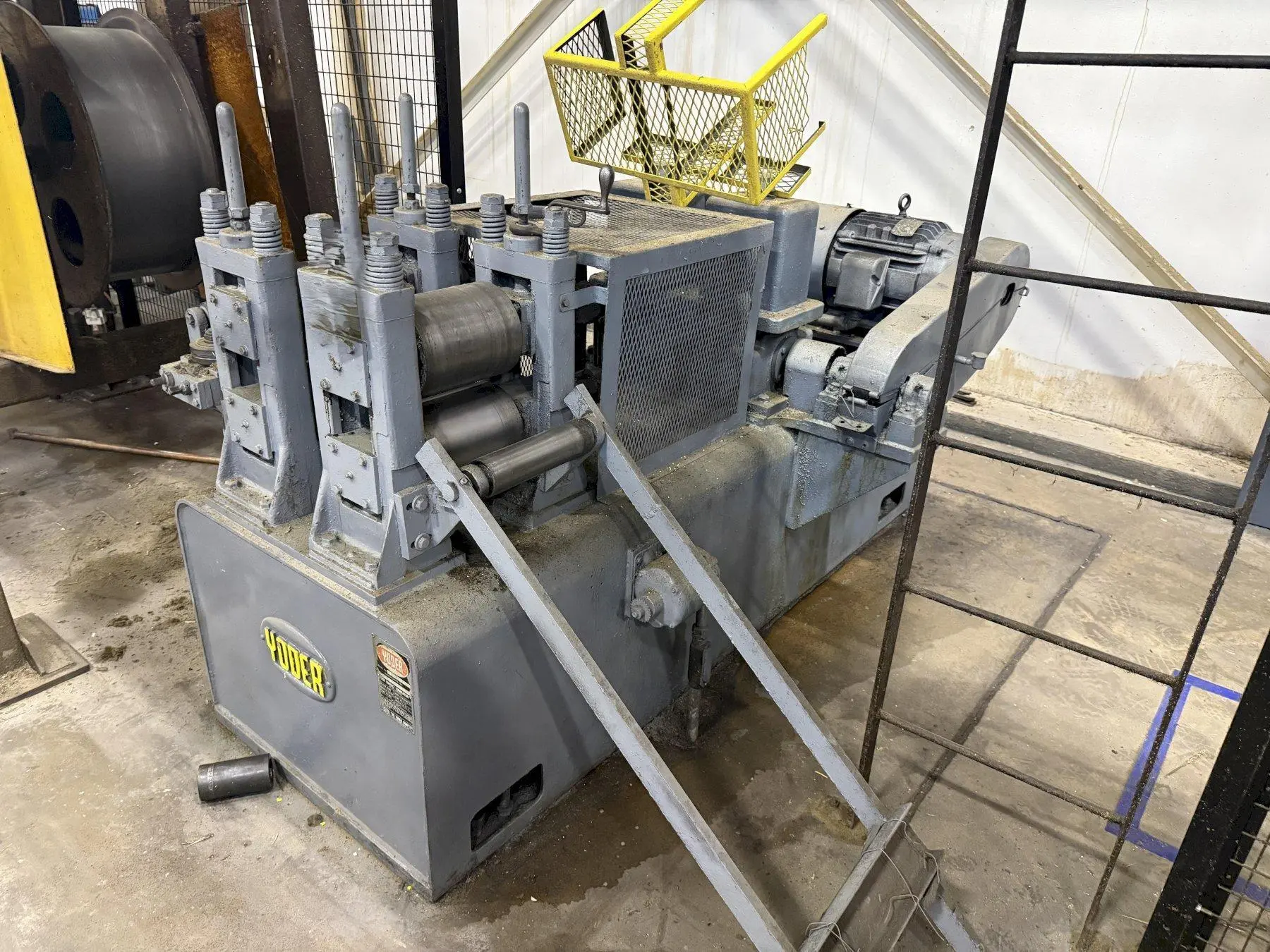 8" WIDE YODER 4-ROLL POWERED COIL FEEDER: YOBRO #24666