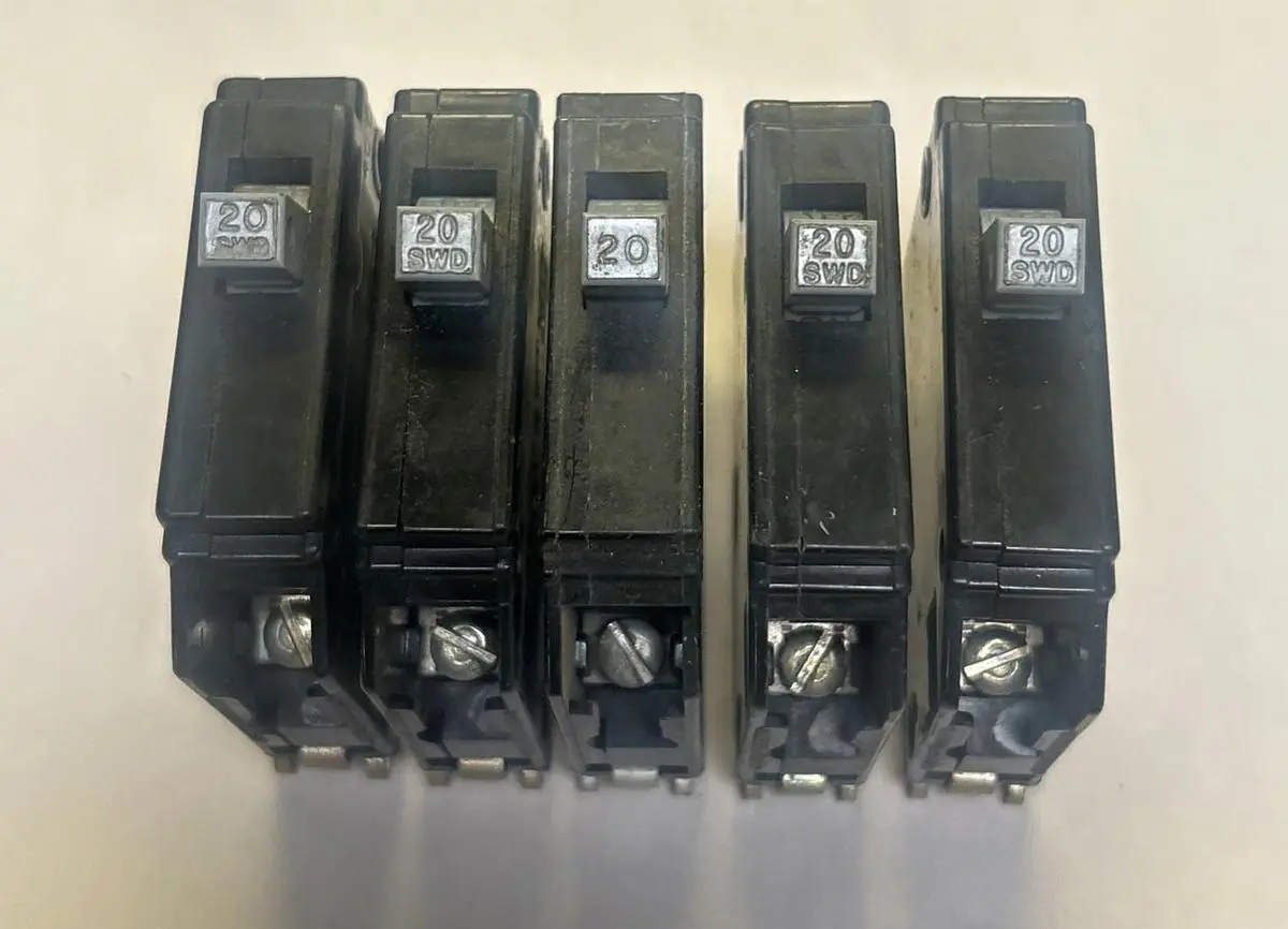 Used CUTLER-HAMMER CHB120 Miscellaneous Equipment (Electrical & Power) | Surplus Asset Holdings #1200038
