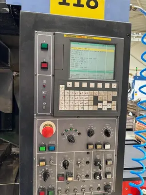 Used 2011 DOOSAN DNM 400 A Vertical Machining Centers CZ | Amaron s.r.o. #1369464
