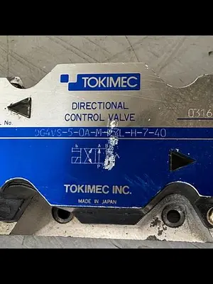 USED TOKIMEC DG4VS-5-0A-M-P7L-H-7-40
