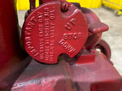 USED DUFF NORTON #126-CMJ AIR MOTOR