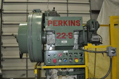 USED 1973 PERKINS 22-S