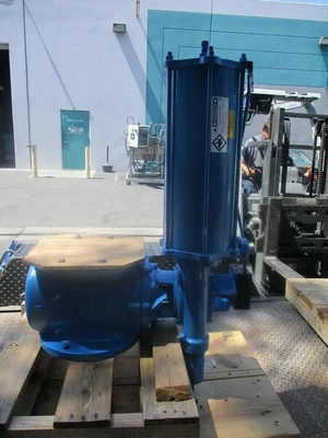 6" Dezurik, Eccentric Plug Valve, w/ Actuator, New