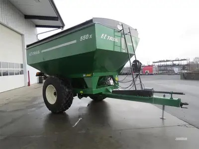 Used 2024 E-Z TRAIL 550 Grain Carts Pennsylvania US | Zimmerman Farm Service #1409930