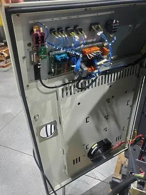 USED 2011 FANUC ARCMATE 120IC