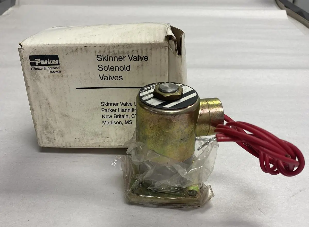 New | in-Stock PARKER V18LX11AB6A0Z Solenoid Valves | Surplus Asset Holdings #1216740