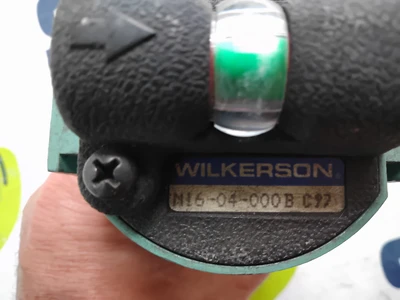 USED WILKERSON M16-04-000B