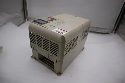 Yaskawa inverter CIMR-F7U4011 F7 AC Drive STOCK CC254