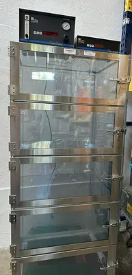 TERRA UNIVERSAL WAFER BOX DESICCATOR FOR 200MM WAFERS 9130-25A