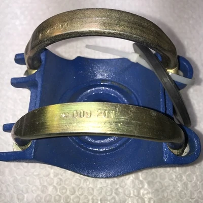 **10674 Tapping Service  Iron Saddle Clamp Double#