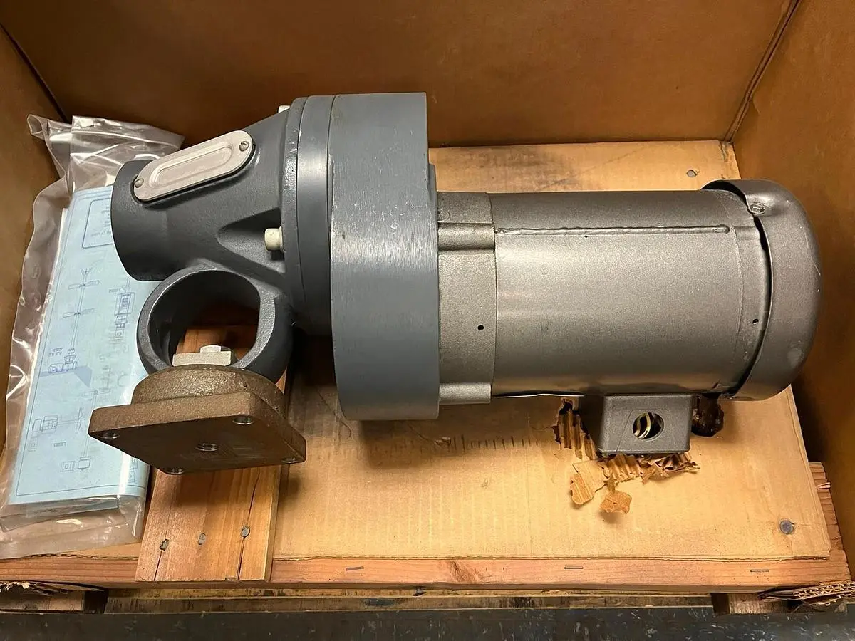 USED SHARPE G-050