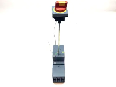 Used Siemens Circuit Breaker 3-Pole w/ Switch Circuit Breakers Michigan US | Maverick Industrial Sales #1389247