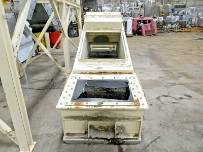 Used Joest 750 / - x 3800 Vibratory Screens Ohio US | Equipment Recovery Corp. #1331538