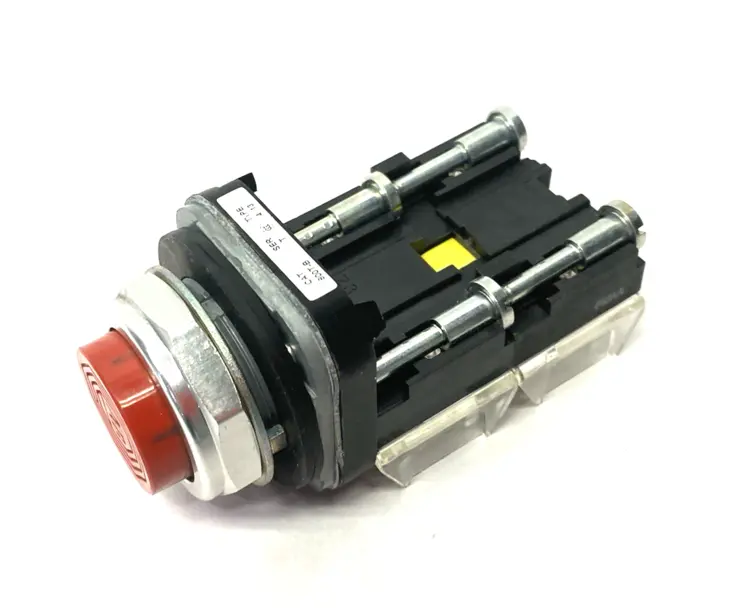 Used ALLEN-BRADLEY SER. T MOMENTARY PUSHBUTTON RED W/ 2X 800T-XA CONTACT BLOCK Relays & Switches Michigan US | Maverick Industrial Sales #1089278