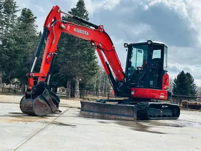 USED 2017 Kubota U55-4