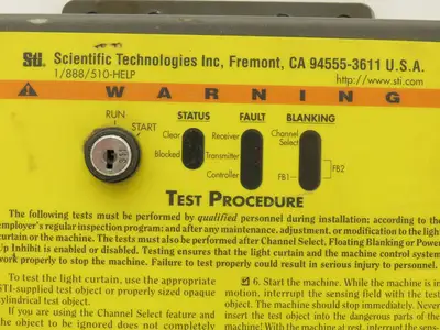 STI 70027-1002 Safety Light Curtain Controller W/Key 115VAC 50/60Hz 30VA