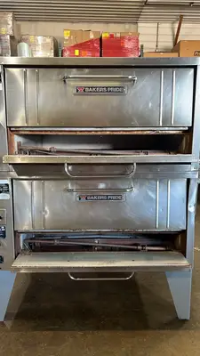 Used Bakers Pride Used Bakers Pride 304 Natural Gas Pizza Oven Double Deck Pizza Equipment Illinois US | Falcon Restaurant Supply #1373567