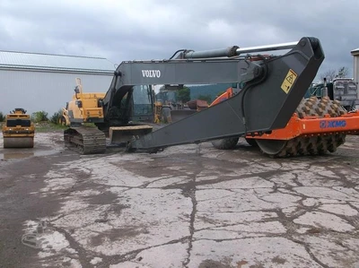 Used 2013 VOLVO EC250D LR Crawler Excavators New York US | Beck Equipment #1509328