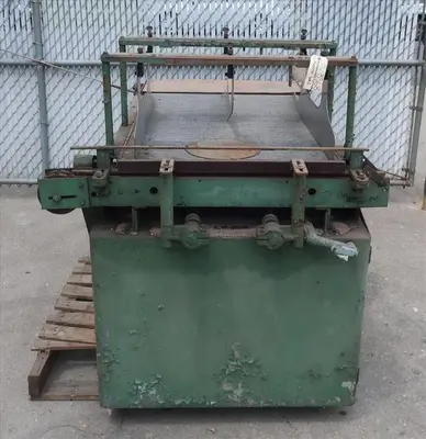 SPC8568  Accumulation Table 36" x 46" Machinery Service Co rectangular bottle feed table CS