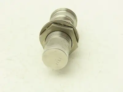 Allen Bradley 871TM-DH8NP18-N4 Proximity Sensor Inductive NO 10-30vdc 200mA