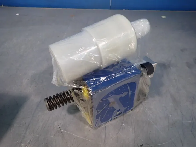 New | in-Stock REXROTH R900938107 Valves/Fittings | HGR 24 #732761