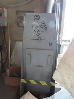 37"  CEMCO MODEL UR-2137MD BELT GRINDER