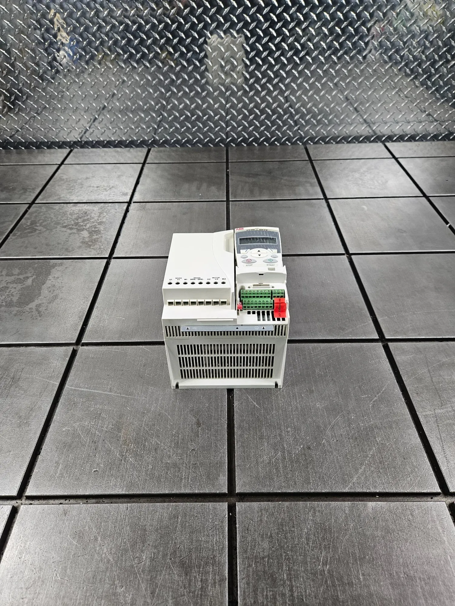 USED ABB ACS355-03U-12A5-4