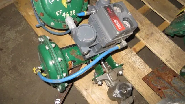 Fisher 1" V200 V-Ball Control Valve