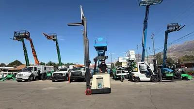Used CROWN RC3020-30 Misc Forklifts Utah US | Global Remarketing #1285365
