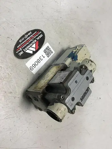 Used VICKERS DG4V32APLT10JAS330 Valves/Fittings Michigan US | Ideal Machinery #598754