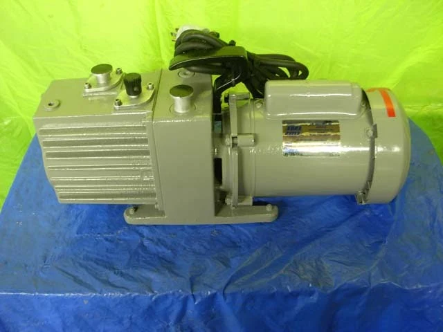 Leybold D4A