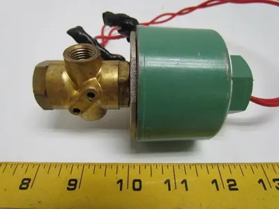 Asco Red Hat Valve 835223 Solenoid Control Valve 1/4" NPT 120 VAC 3 Way