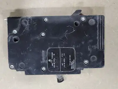 USED SQUARE D EDB16015