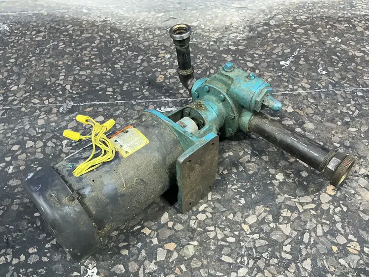 Used DAYTON _UNKNOWN_ Pumps Ohio US | HGR 24 #1404290