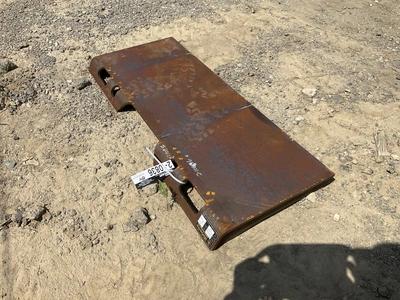Used WOLVERINE QMP2-16-12T QUICK ATTACH MOUNTING PLATE Construction Equipment Parts Michigan US | Miedema Asset Management Group #1468761
