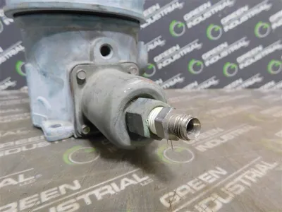 United Electric H122-144 9689 Pressure Switch 15A 48VAC 0-20 psi Used